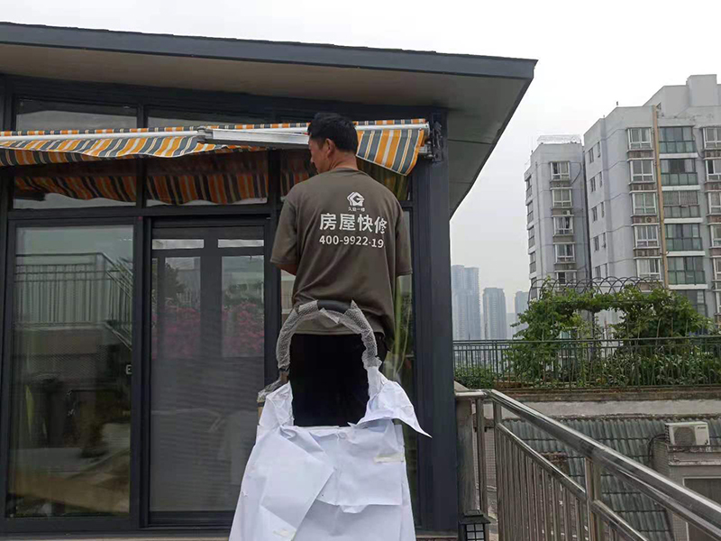 保定雨棚安裝公司,雨棚安裝價格,家庭雨棚安裝,雨棚安裝服務(wù),雨棚安裝工人哪里找